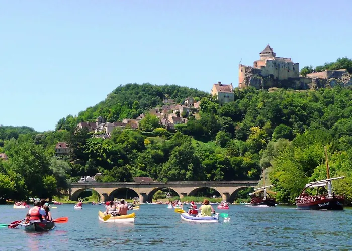 Domaene Mit Jacuzzi By Interhome 別荘